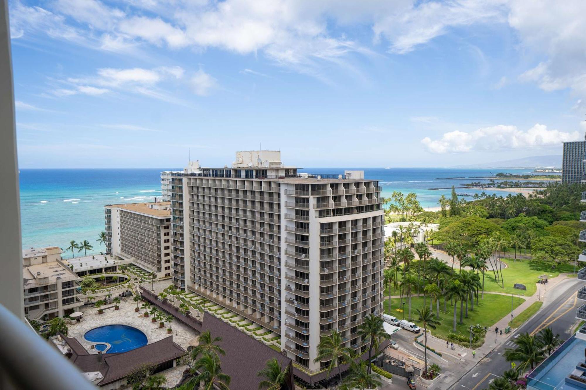 Embassy Suites By Hilton Waikiki Beach Walk Honolulu Buitenkant foto